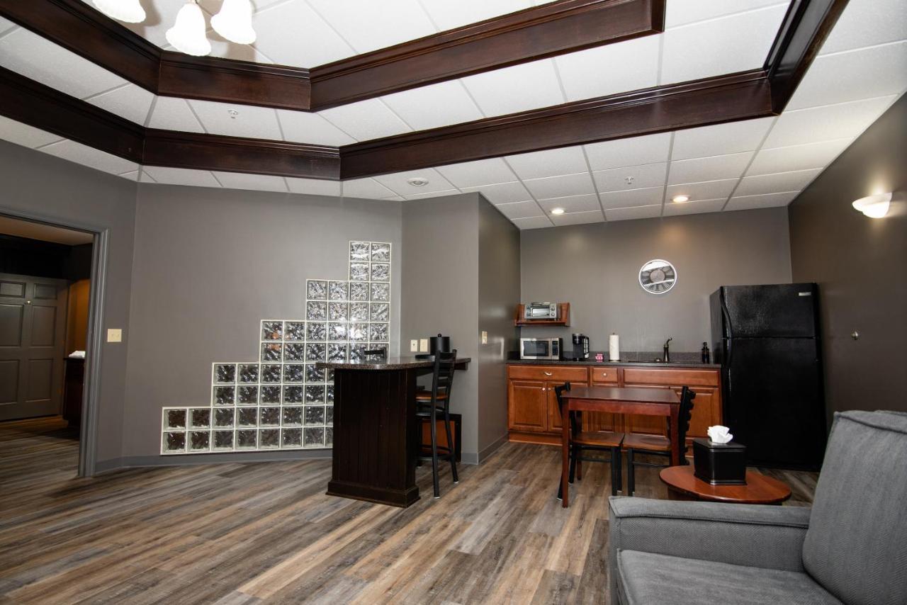 Best Western Plus Plattsburgh Luaran gambar