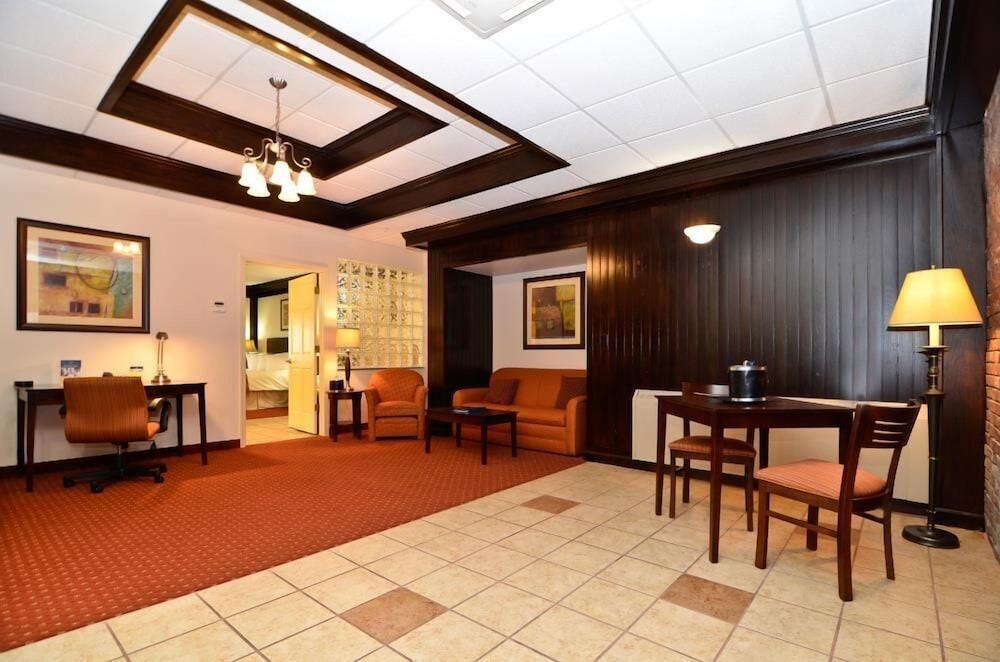 Best Western Plus Plattsburgh Luaran gambar