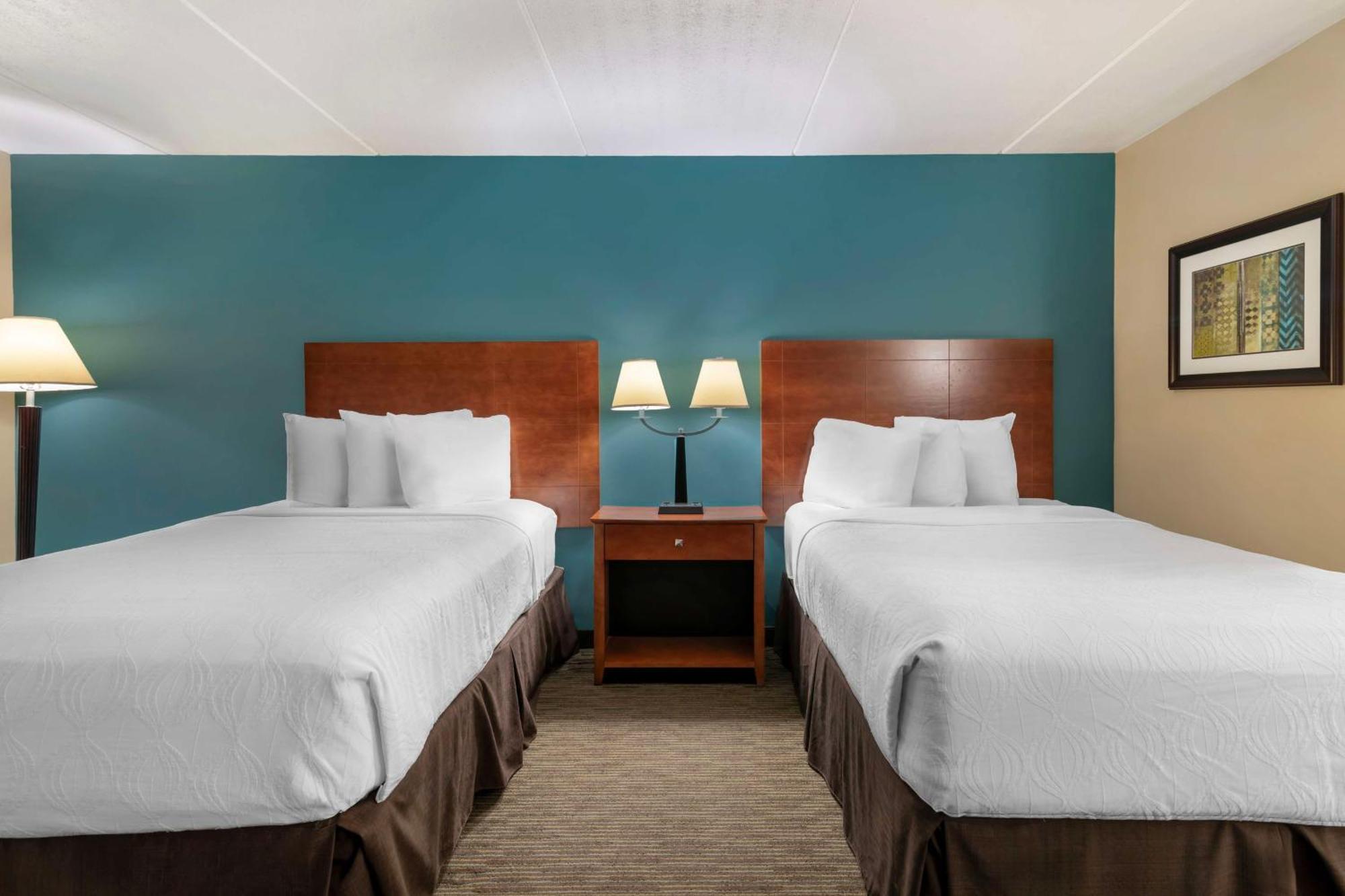 Best Western Plus Plattsburgh Luaran gambar