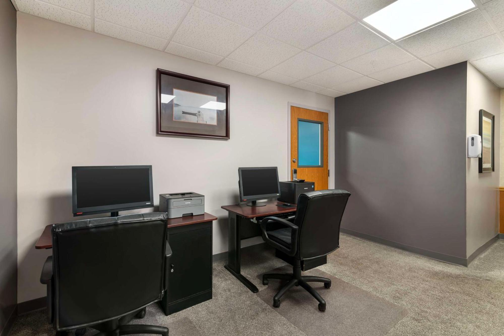 Best Western Plus Plattsburgh Luaran gambar